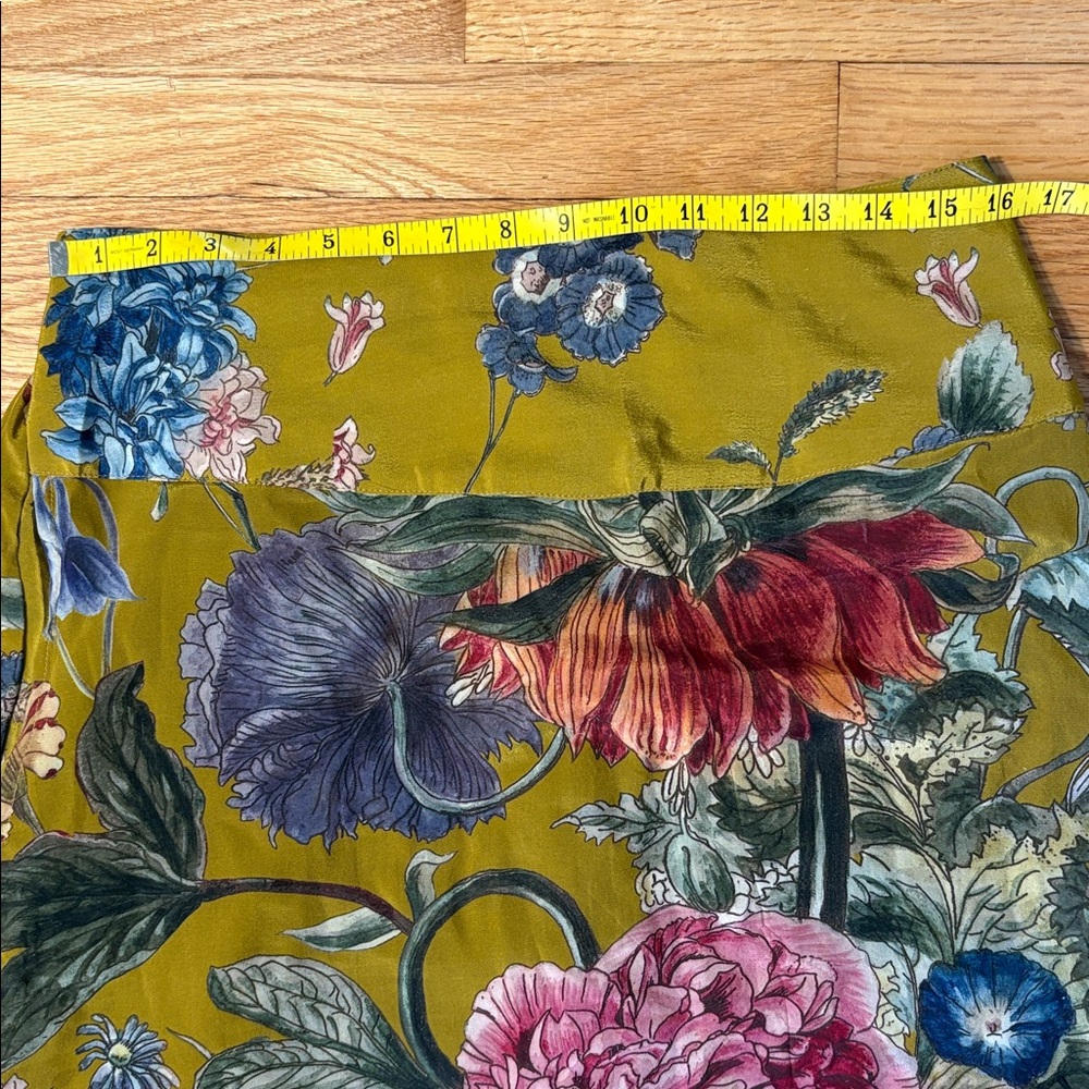 Anthropologie A-Line Skirt with Bold Floral Design - Picture 4 of 6